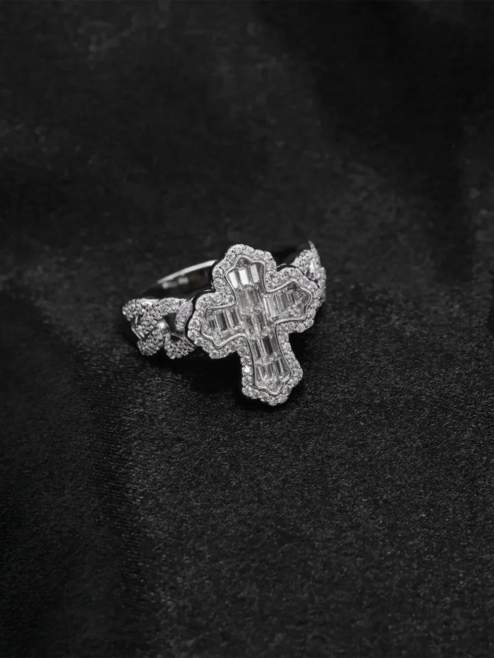 925 Sterling Silver Cross Ring Size 9-12